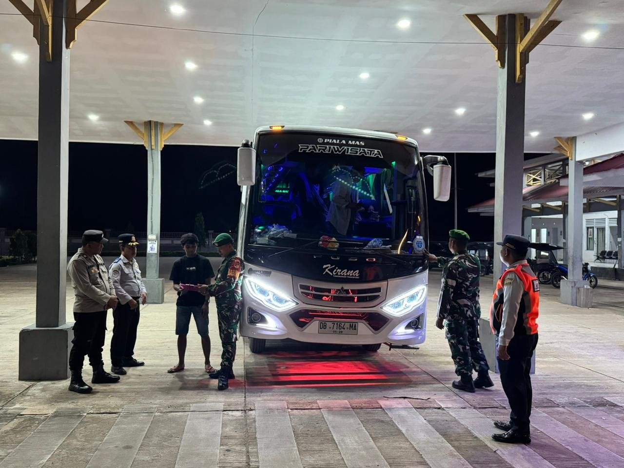 e0819669-6429-488d-a751-2127fd10ad51