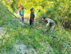 Tanpa Mengenal Libur Personel Koramil Telaga Tetap Konsisten Tuntaskan Proyek Jembatan Perintis Garuda Di Desa Ulapato B