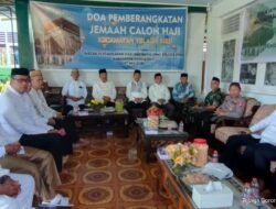 Babinsa Koramil 1315-01 Telaga Hadiri Doa Pemberangkatan Jamaah Calon Haji Kecamatan Telaga Biru Sebagai Dukungan Moral