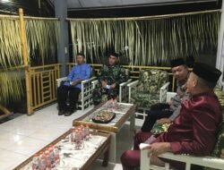Perwakilan Koramil 1315-01/Telaga Ikuti Prosesi Adat Tonggeyamo Penentuan Hari Raya Iduladha 1447 Hijriah