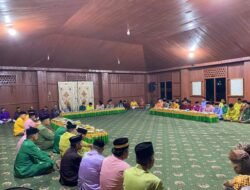 Kehadiran Dandim 1315/Kabupaten Gorontalo Meriahkan Prosesi Adat Momiduduto Sambut Idul Adha 1447 Hijriah