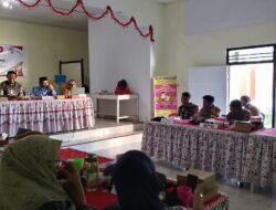 Musyawarah Desa Hutabohu Bersama Babinsa Koramil 1315-02/Limboto Bahas Rencana Kerja Pemerintah Desa Tahun 2027