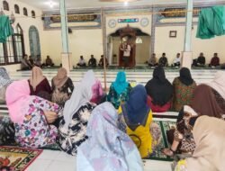 Navigasi Iman Di Masjid Ar-Raudhah Perkuat Sinergi Babinsa Koramil 1315-04/Tibawa Bersama Tokoh Agama Dan Warga