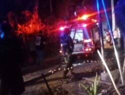 Gerak Cepat Personel Koramil Tibawa Bantu Pemadam Kebakaran Atasi Kobaran Api Tumpukan Sampah Warga